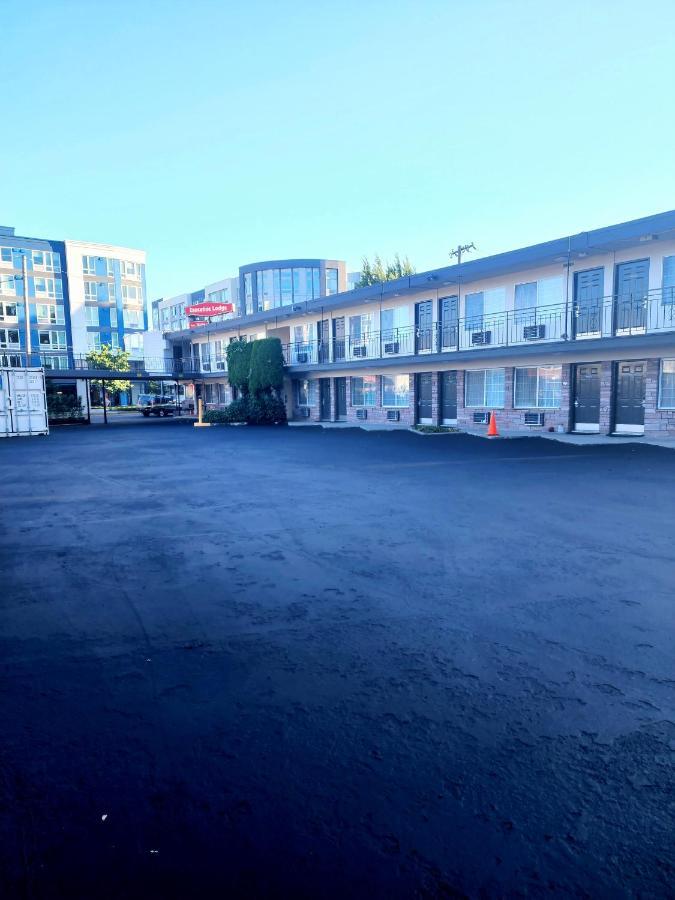 Executive Portland